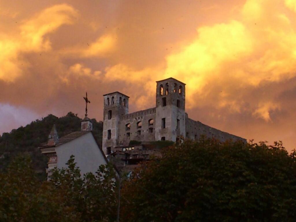 Beb I Girasoli Apartment Dolceacqua Exterior photo